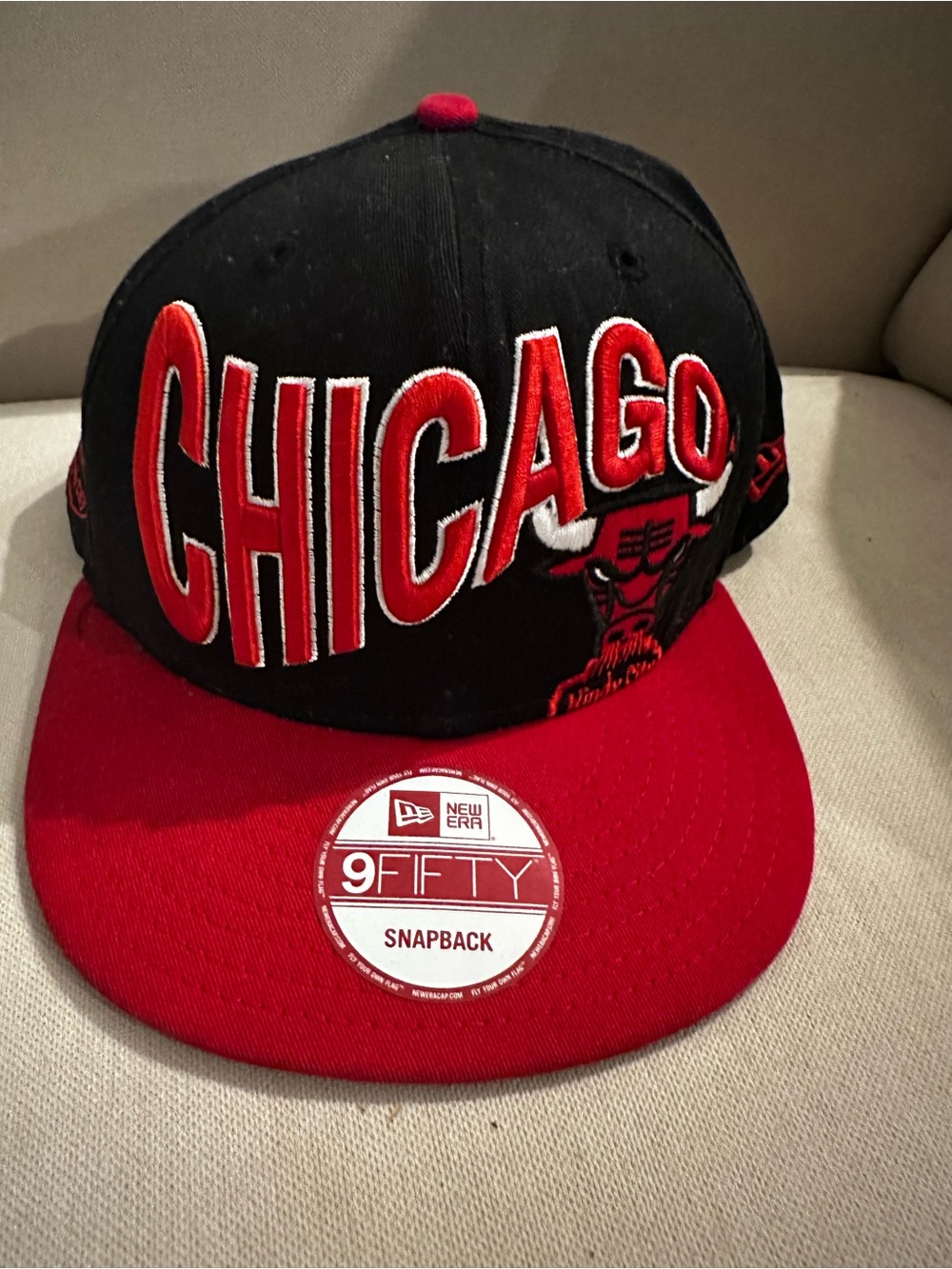 New Era 9FIFTY Chicago Bulls Snapback Hat Hardwood Classics Black Red Cap